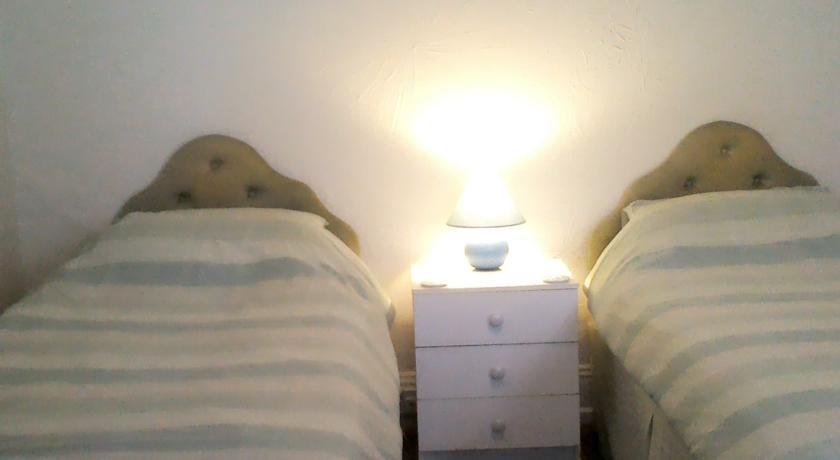 Lea Hurst B & B 본머스 객실 사진