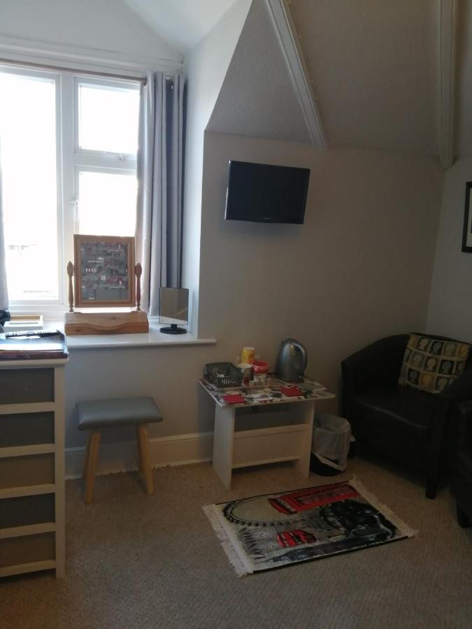 Lea Hurst B & B 본머스 외부 사진