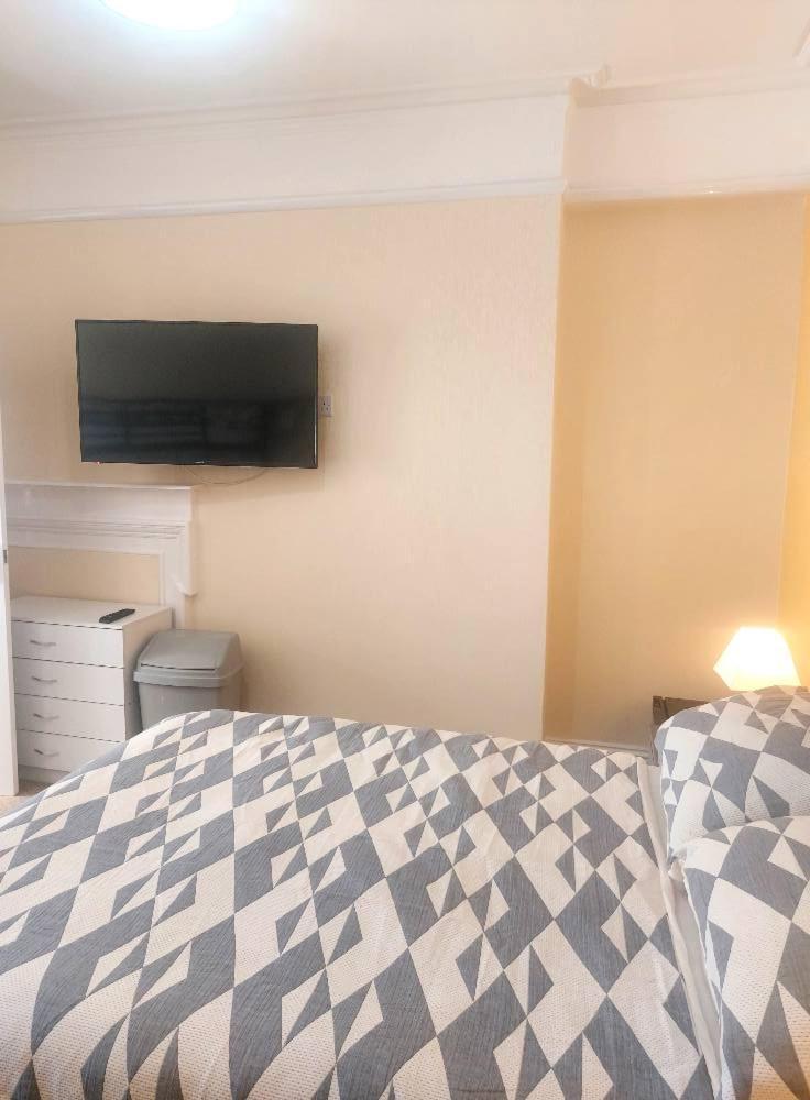 Lea Hurst B & B 본머스 외부 사진