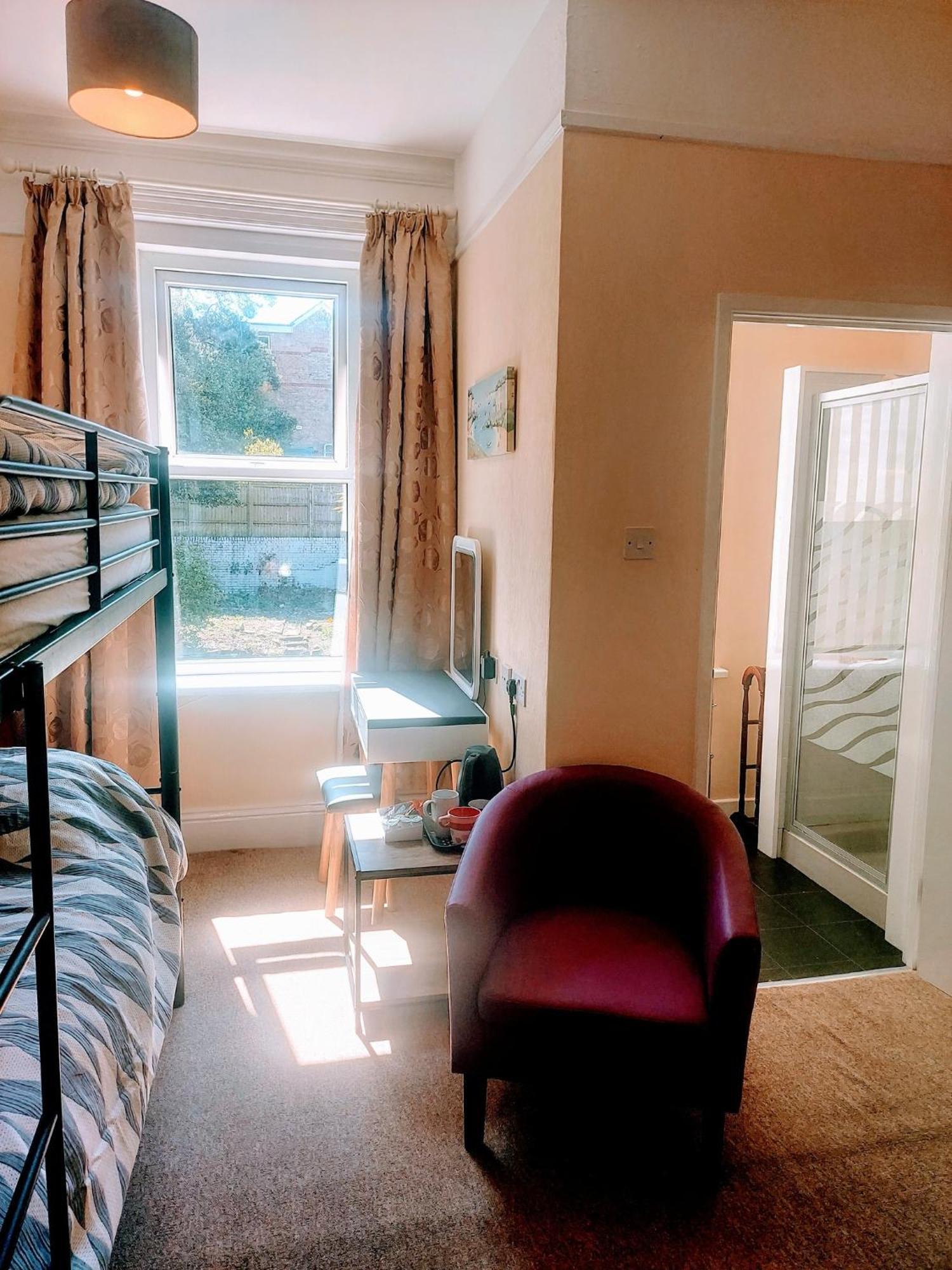 Lea Hurst B & B 본머스 외부 사진