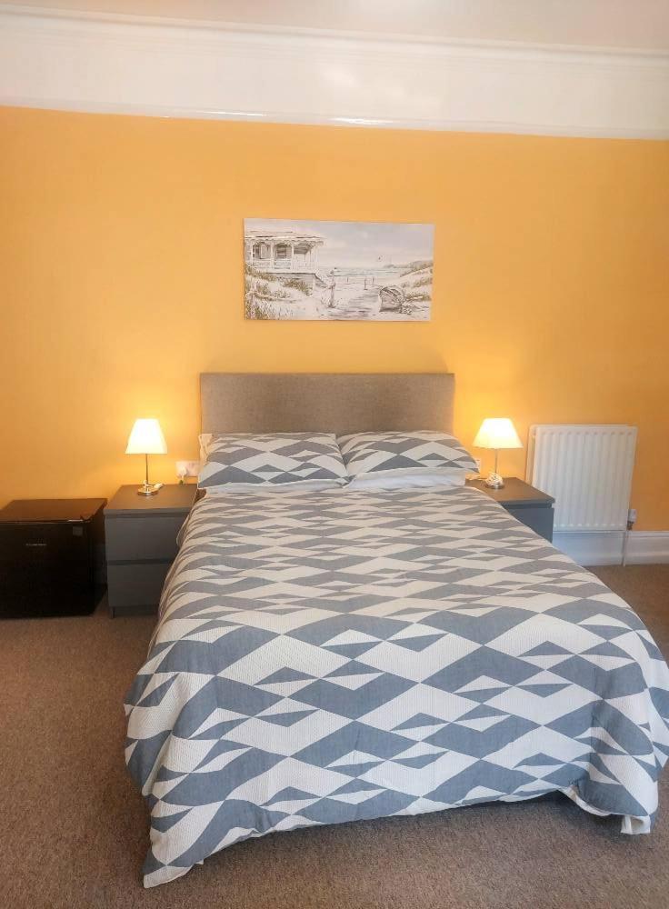 Lea Hurst B & B 본머스 외부 사진