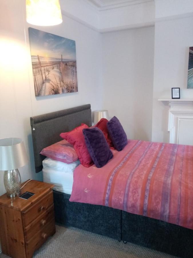 Lea Hurst B & B 본머스 외부 사진